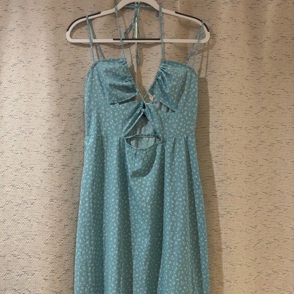 H&M Turquoise Floral Sleeveless Cutout Maxi Dress - Picture 4 of 8